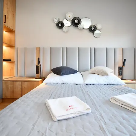 Przy Tarnopolskiej - Podczele Apartman *